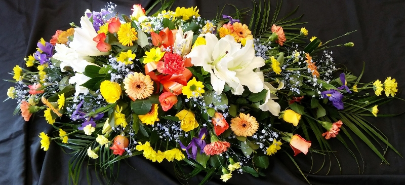 Florist Choice Coffin Spray 5ft.