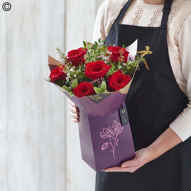 Petite Red Rose Gift Box