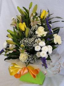 Florist Choice Boxed Handtied